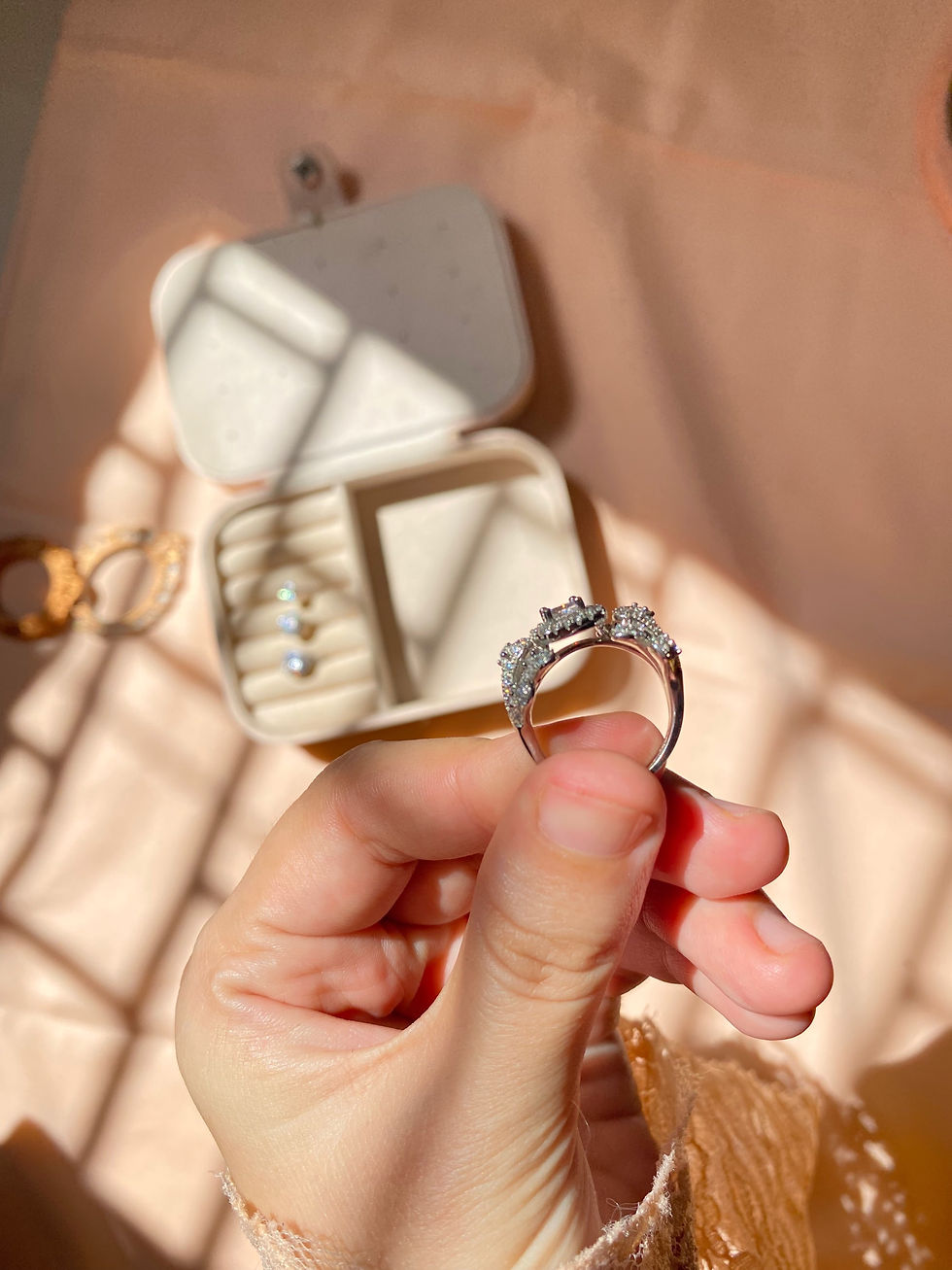 Thumbnail: Leafy cushion cut silver ring