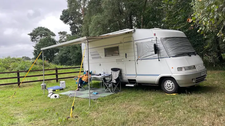 Vanlife UK. Vanlife. Digital nomad. Hymer. Hymer B564. Nature. Travel. Travel diaries. Camping. Off grid.