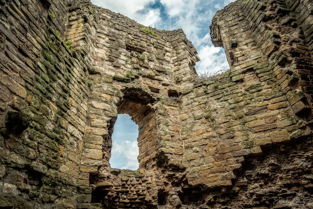 Flint Castle 3. Wales. Travel blogger. Travel photographer. Van Life. Van Life UK. Solo Van Life. Full-time Van Life.