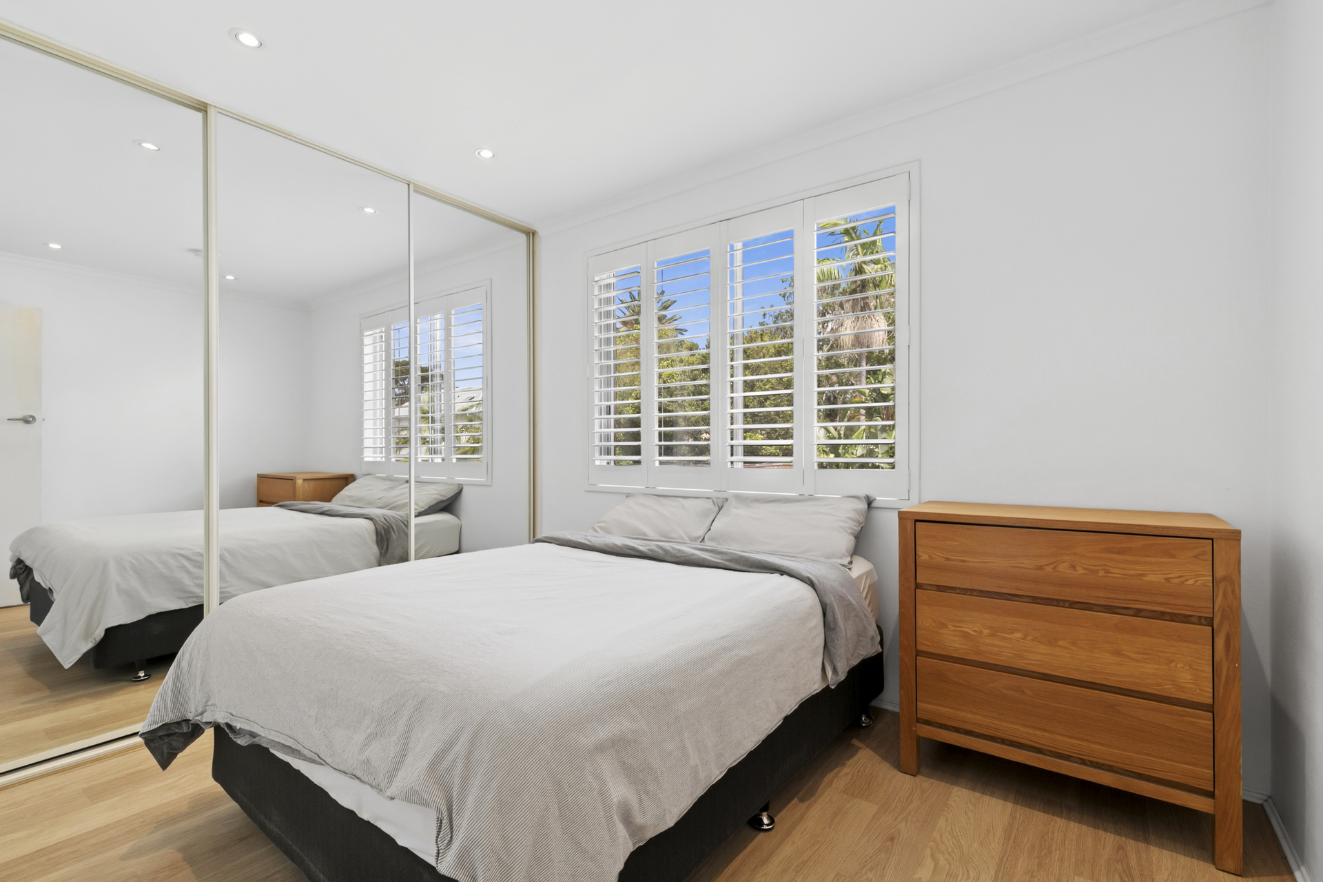 6/70 Harbord Road, Freshwater - Thumbnail 5