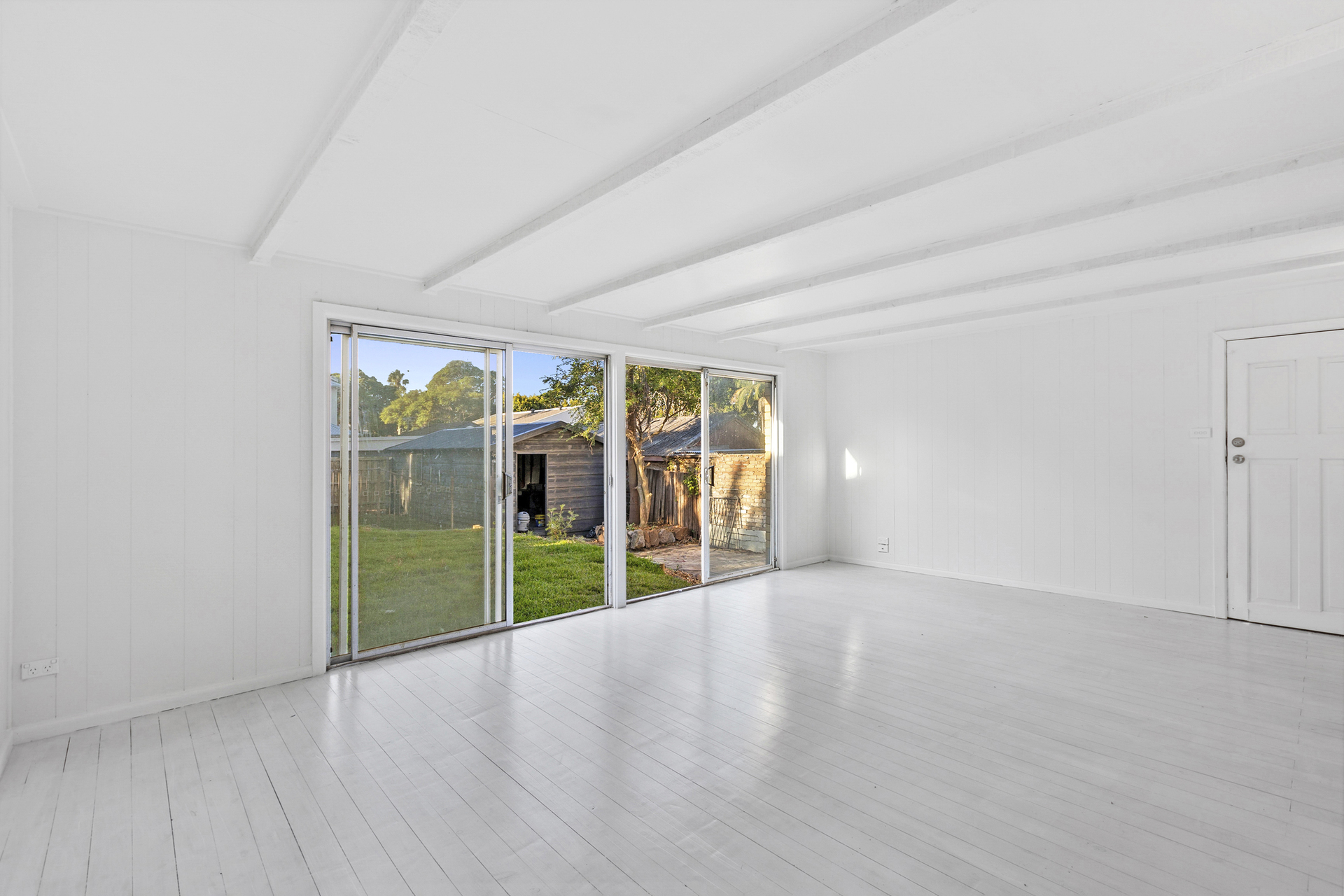 149 Wyndora Avenue, Freshwater - Thumbnail 3