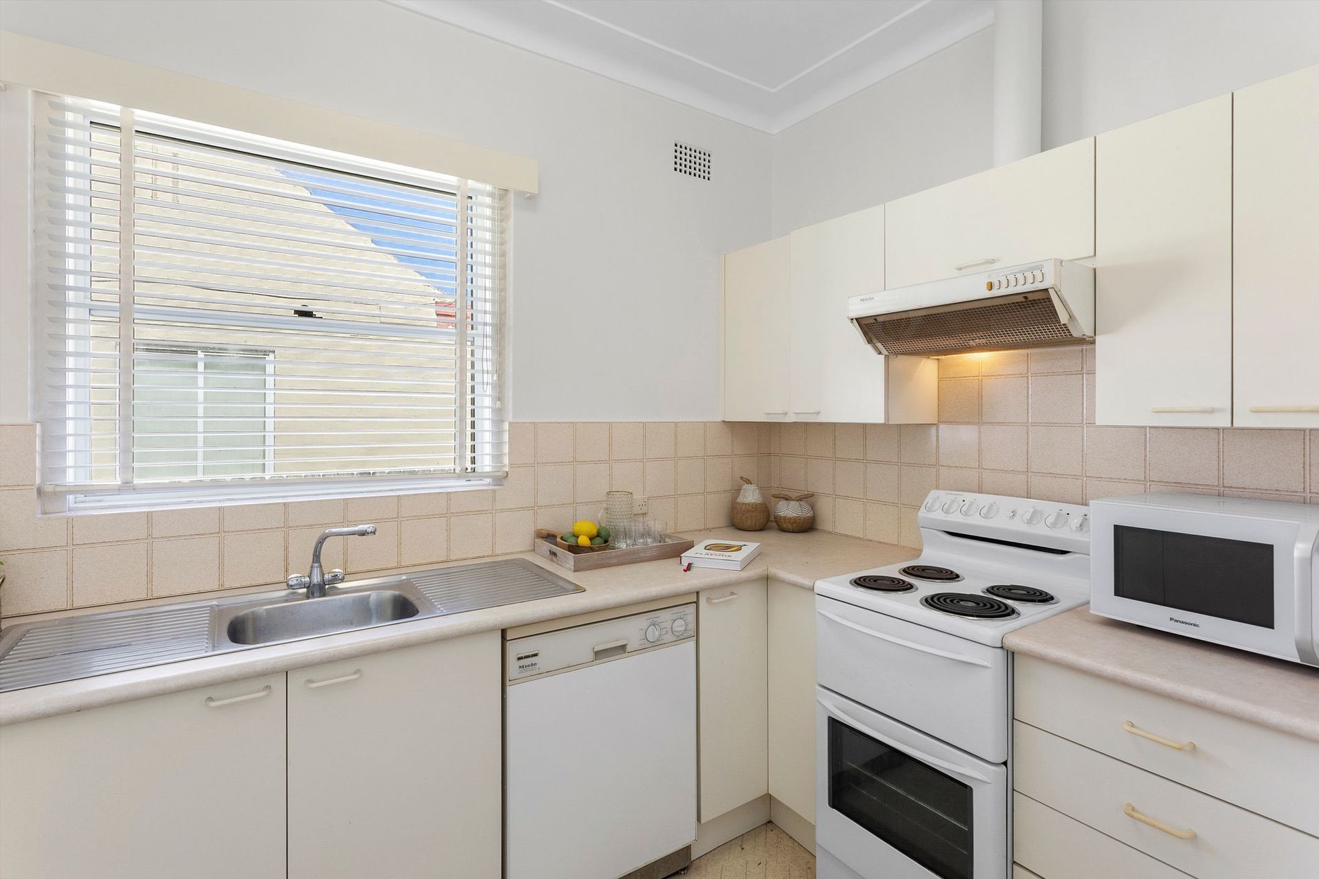 40 Riverview Parade, North Manly - Thumbnail 6