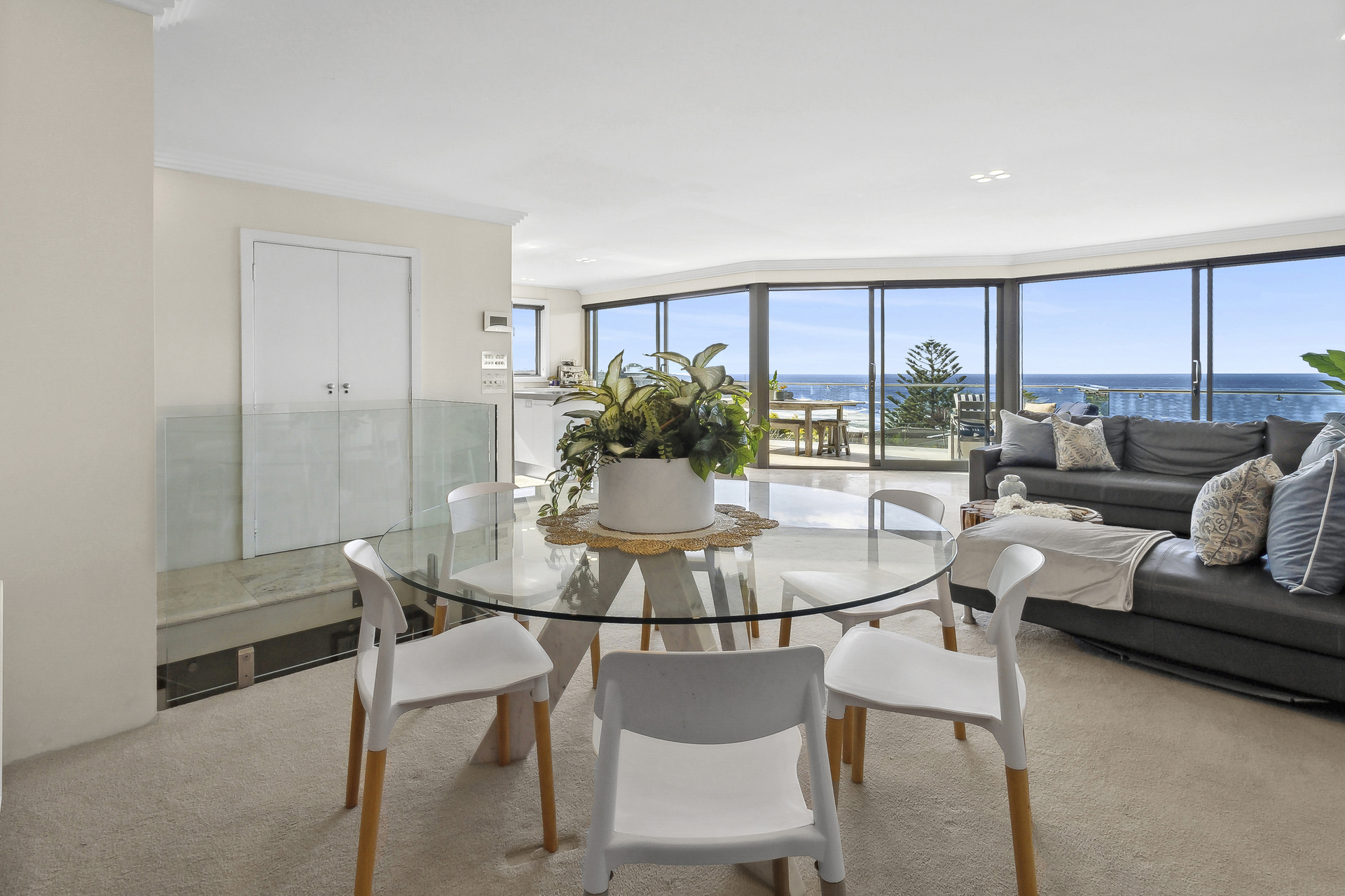 14 Seaview Avenue, Curl Curl - Thumbnail 6
