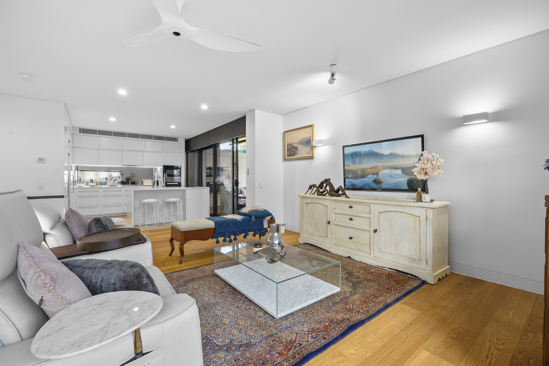 20/80 Evans Street, Freshwater - Thumbnail 3