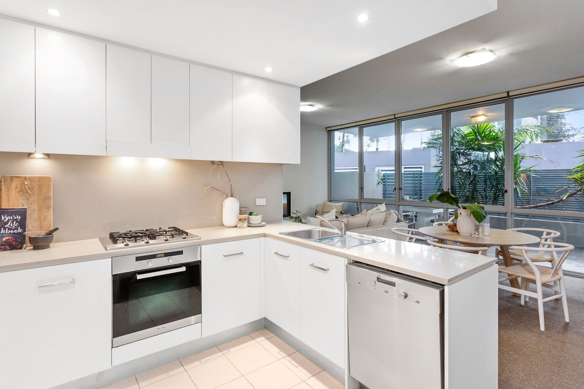 5101/10 Sturdee Parade, Dee Why - Thumbnail 4