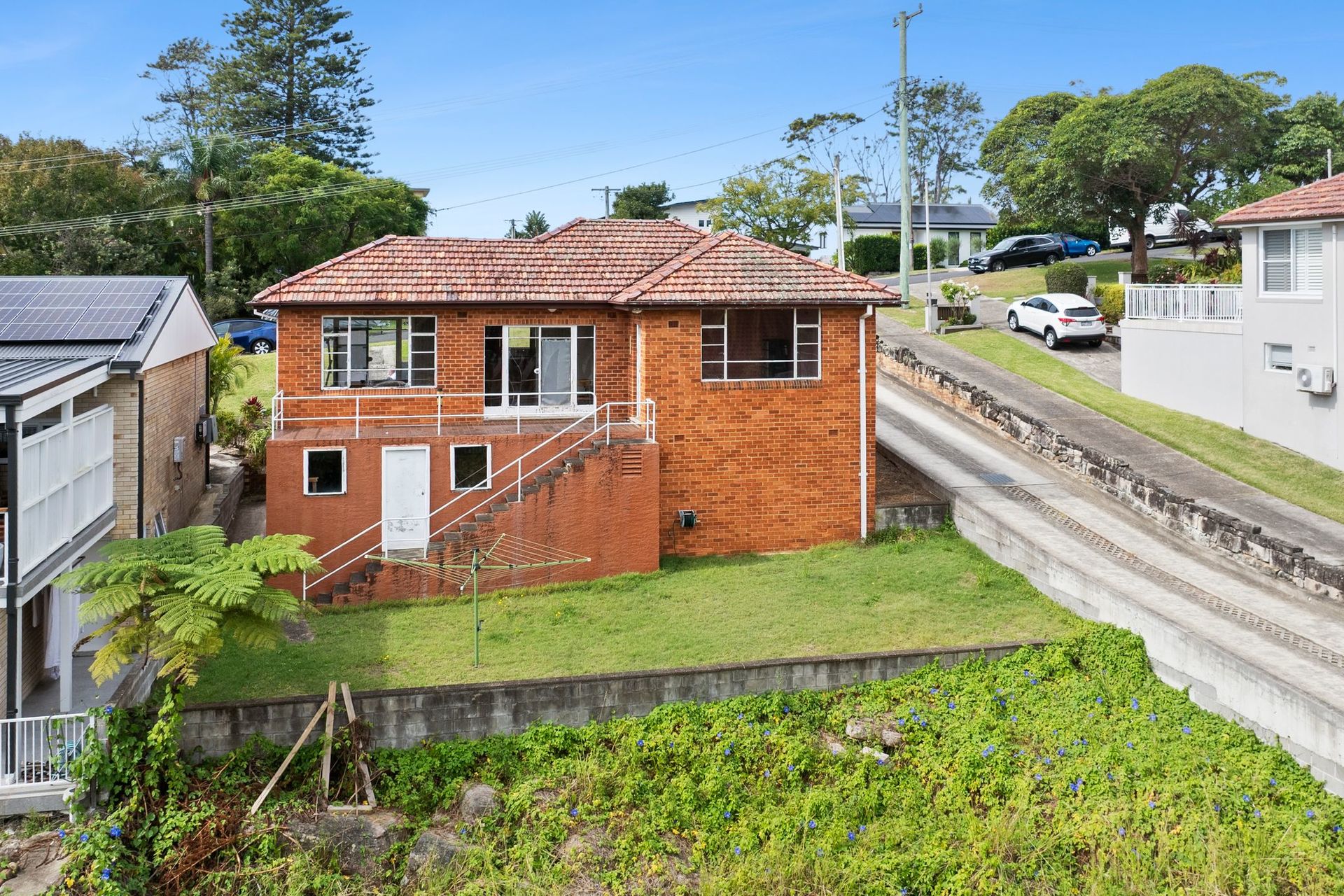43 McDonald Street, Freshwater - Thumbnail 4