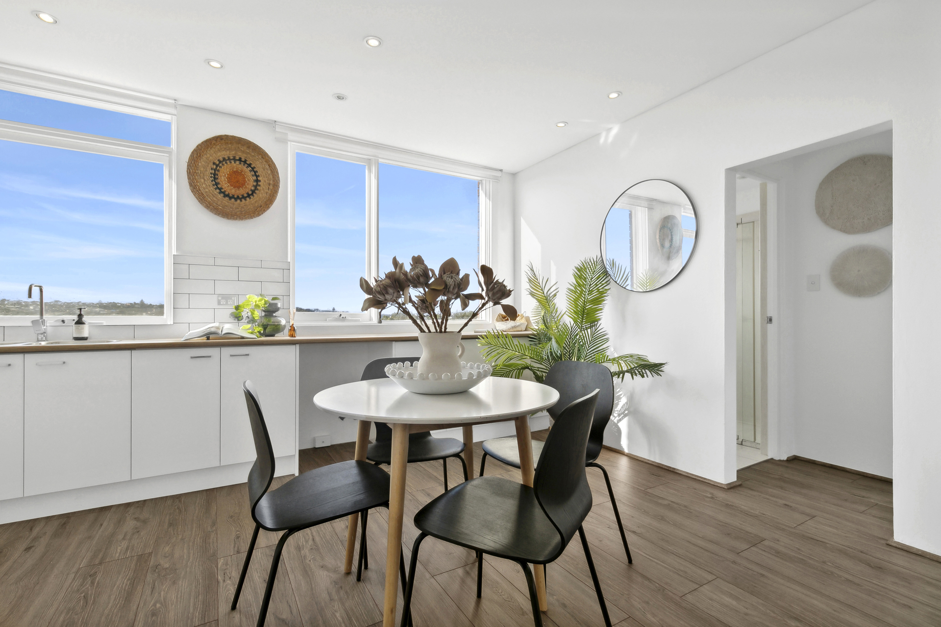 9/12A Corella Street, Freshwater - Thumbnail 5