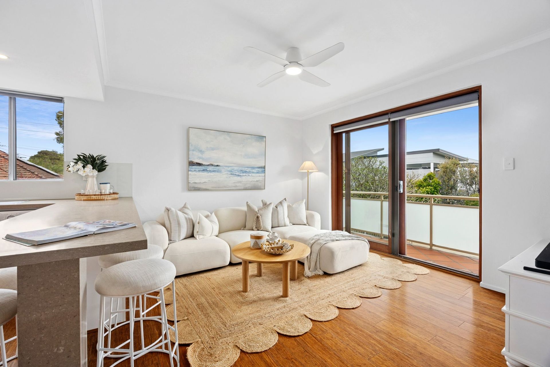 5/47 Harbord Road, Freshwater - Thumbnail 2