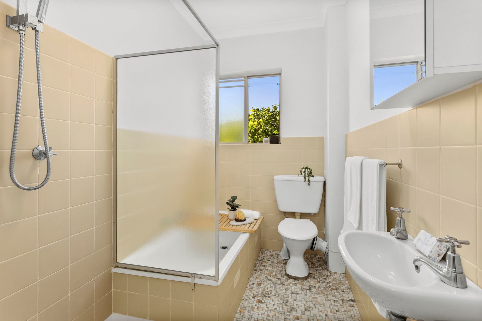 17/94 Lawrence Street, Freshwater - Thumbnail 7