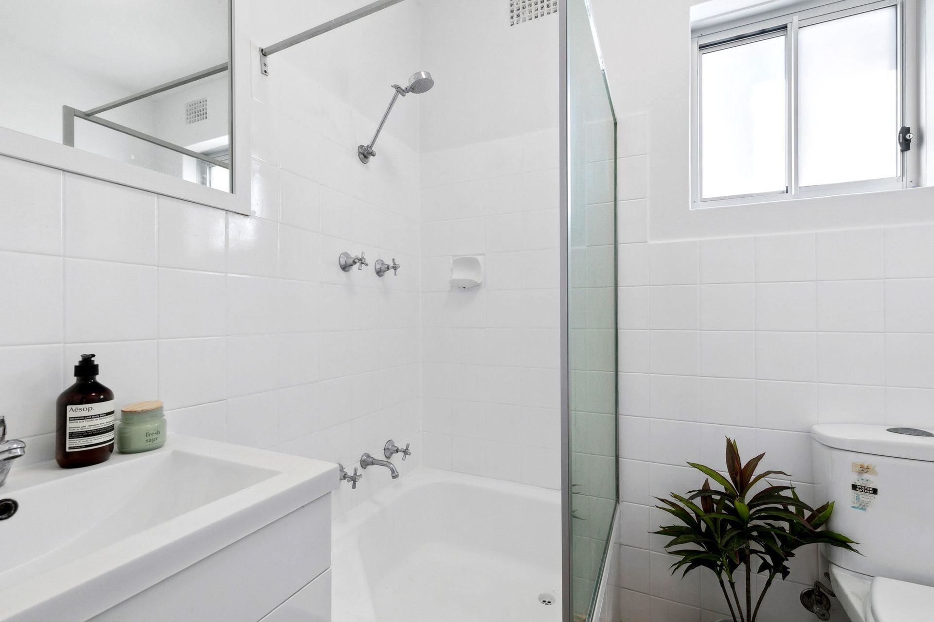 2/3 Evans Street, Freshwater - Thumbnail 7
