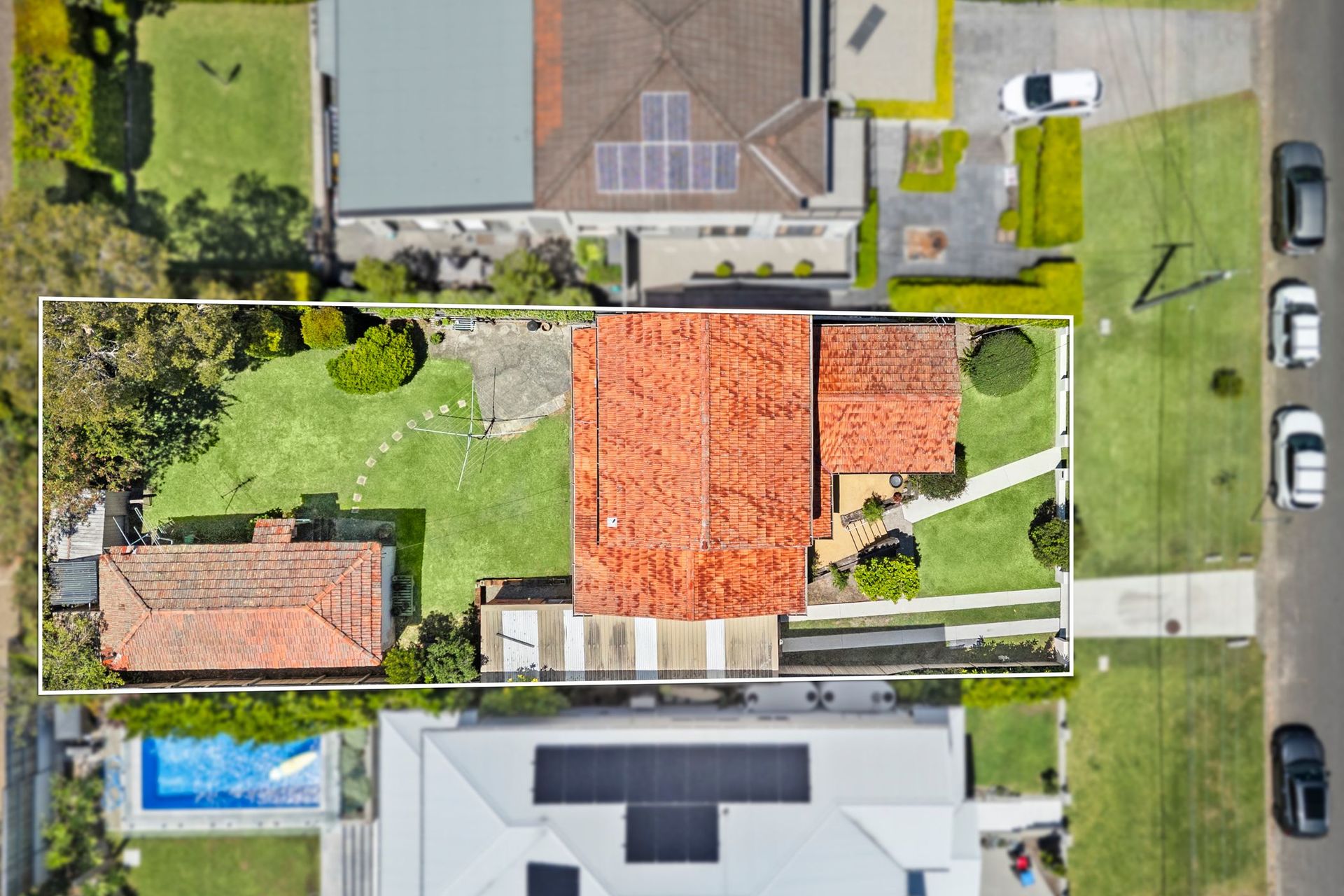 7 Corella Street, Freshwater - Thumbnail 2
