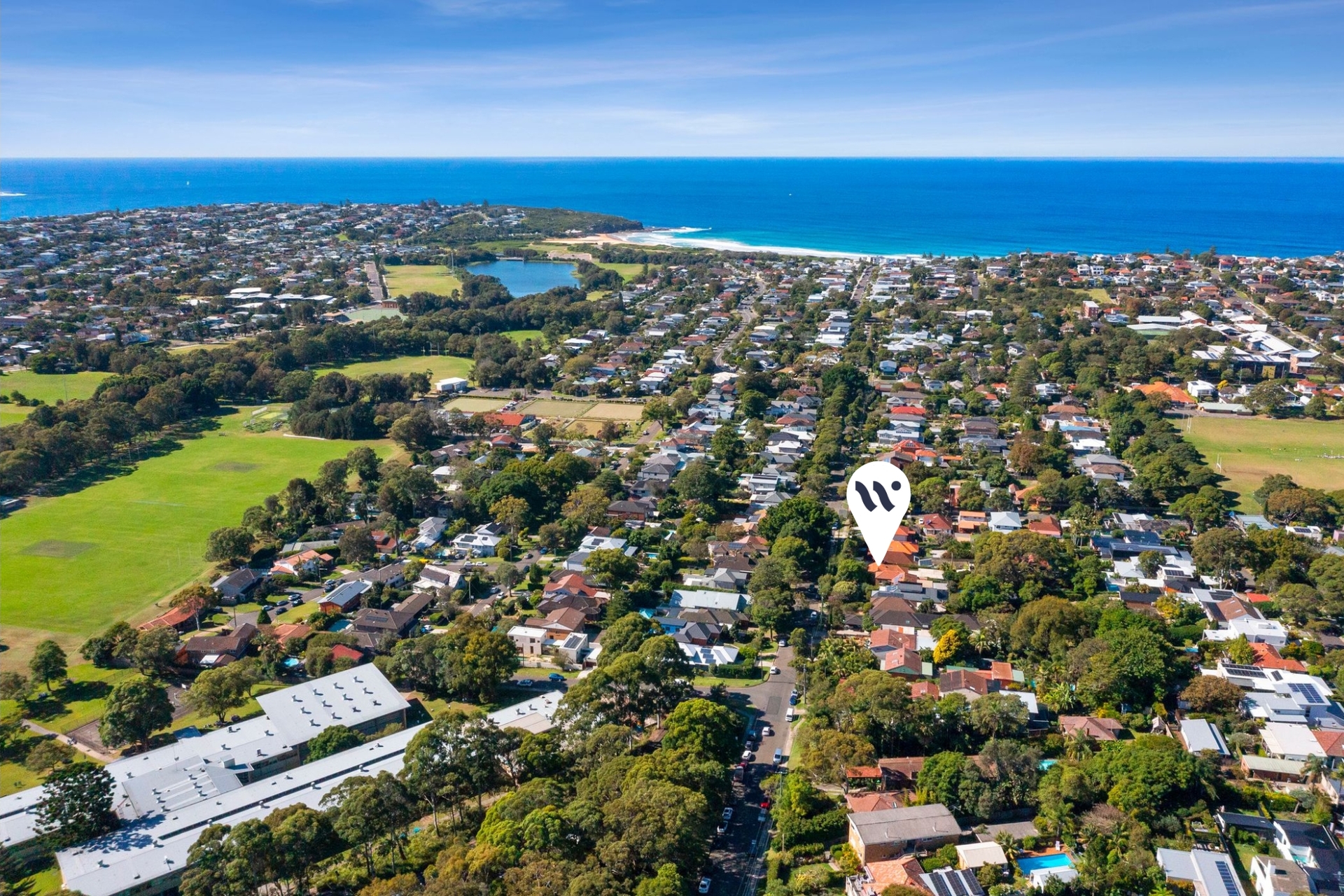 68 Brighton Street, Freshwater - Thumbnail 2