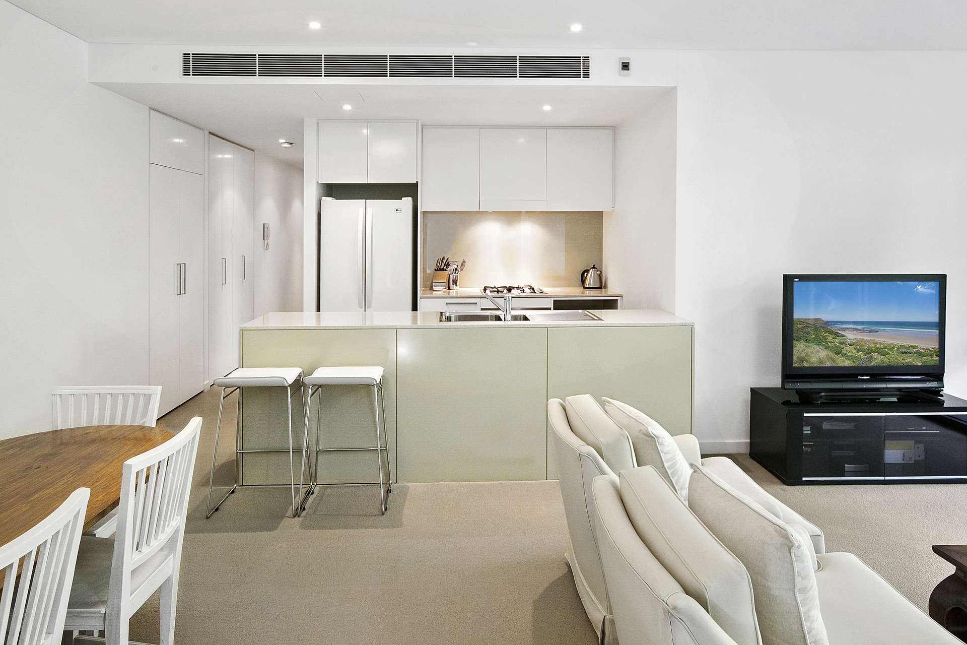 202/4 Sylvan Avenue, Balgowlah - Thumbnail 4