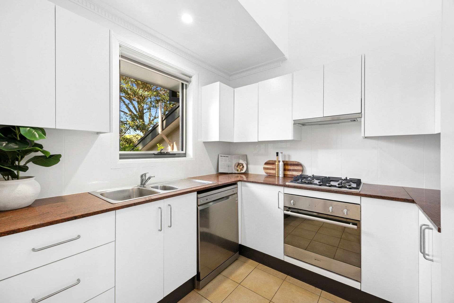 86A Soldiers Avenue, Freshwater - Thumbnail 5