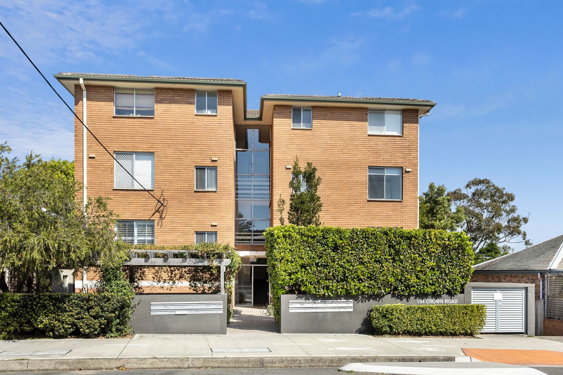 6/104 Crown Road, Queenscliff - Thumbnail 4
