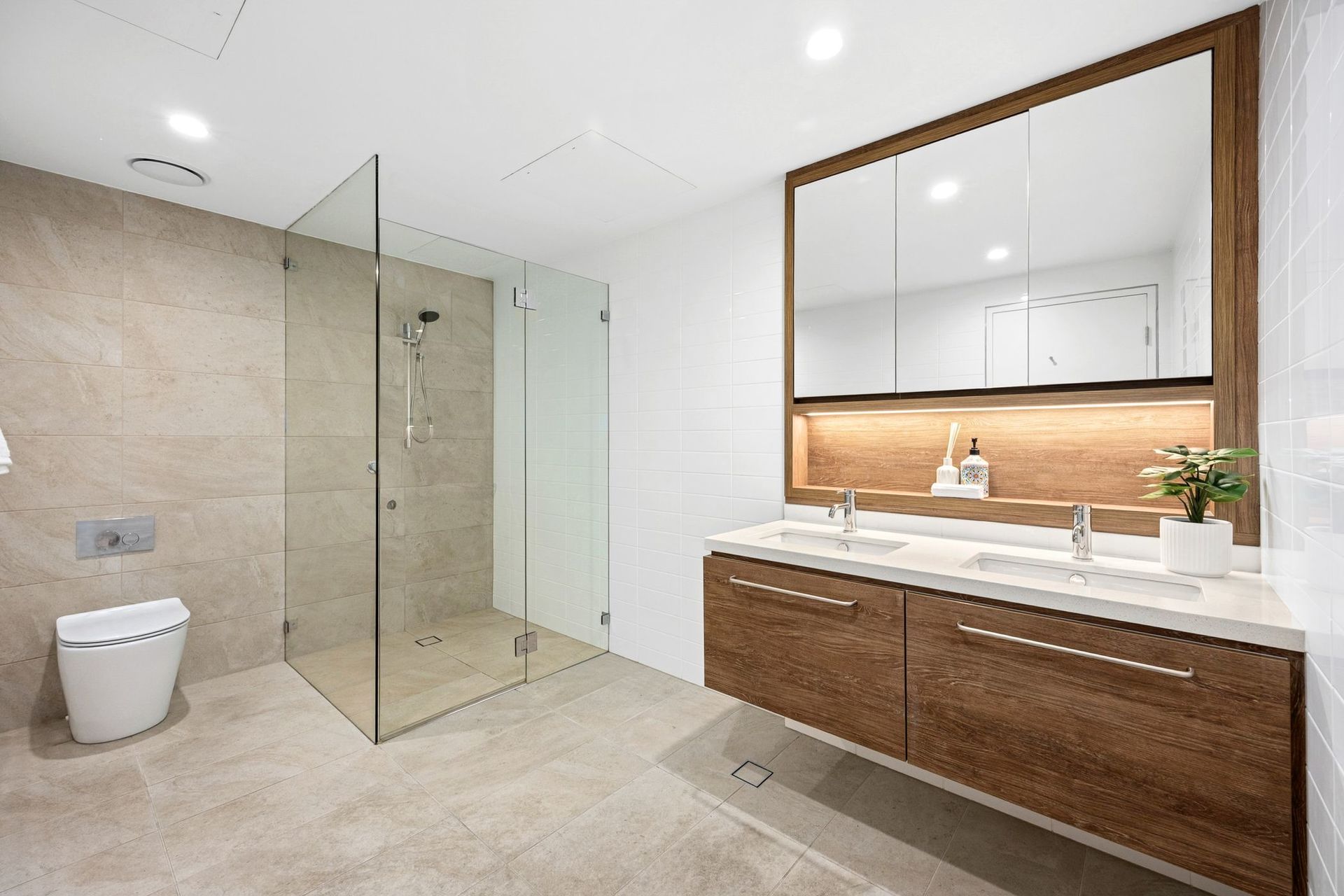 14/80 Evans Street, Freshwater - Thumbnail 8