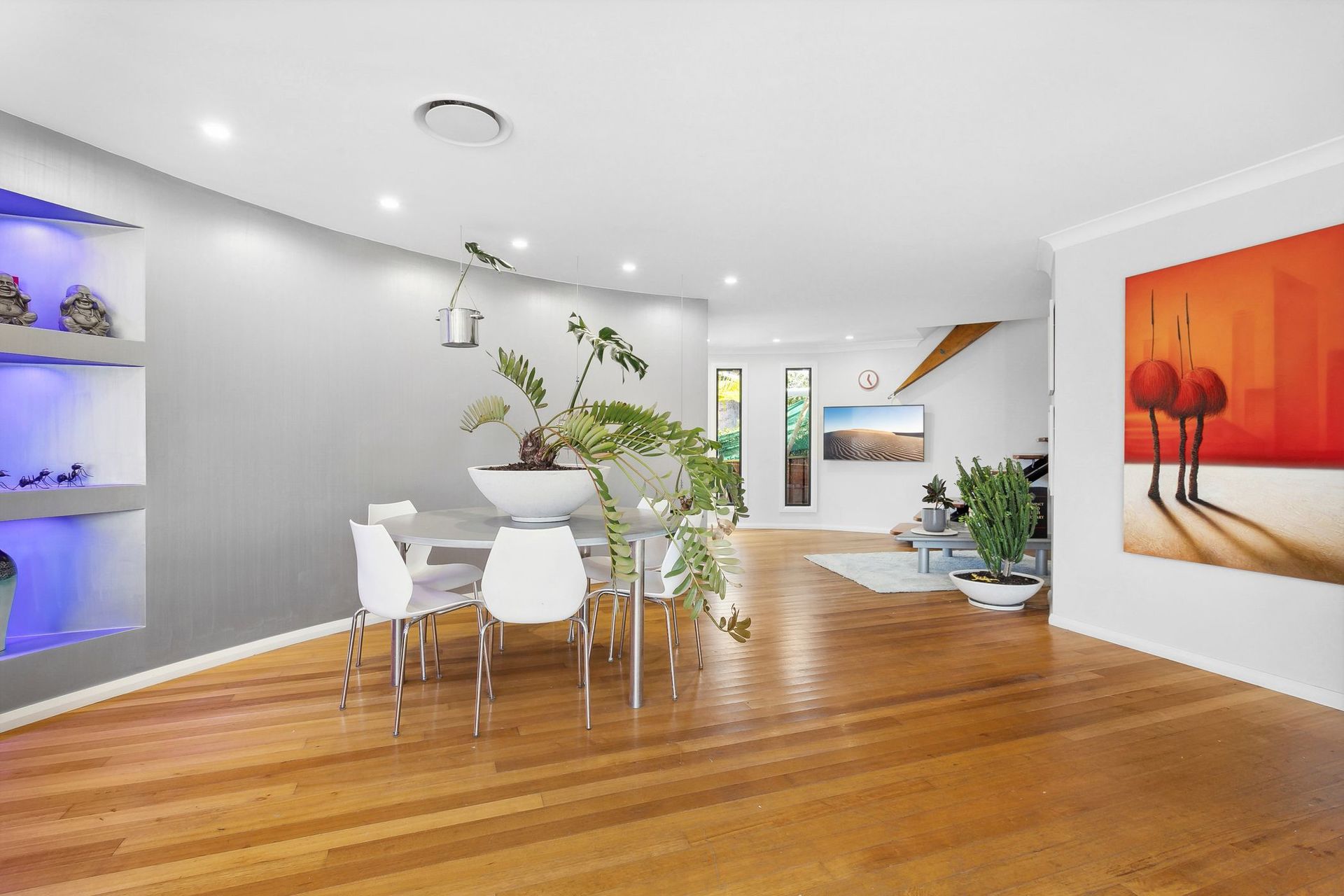 31 Maybrook Avenue, Cromer - Thumbnail 2