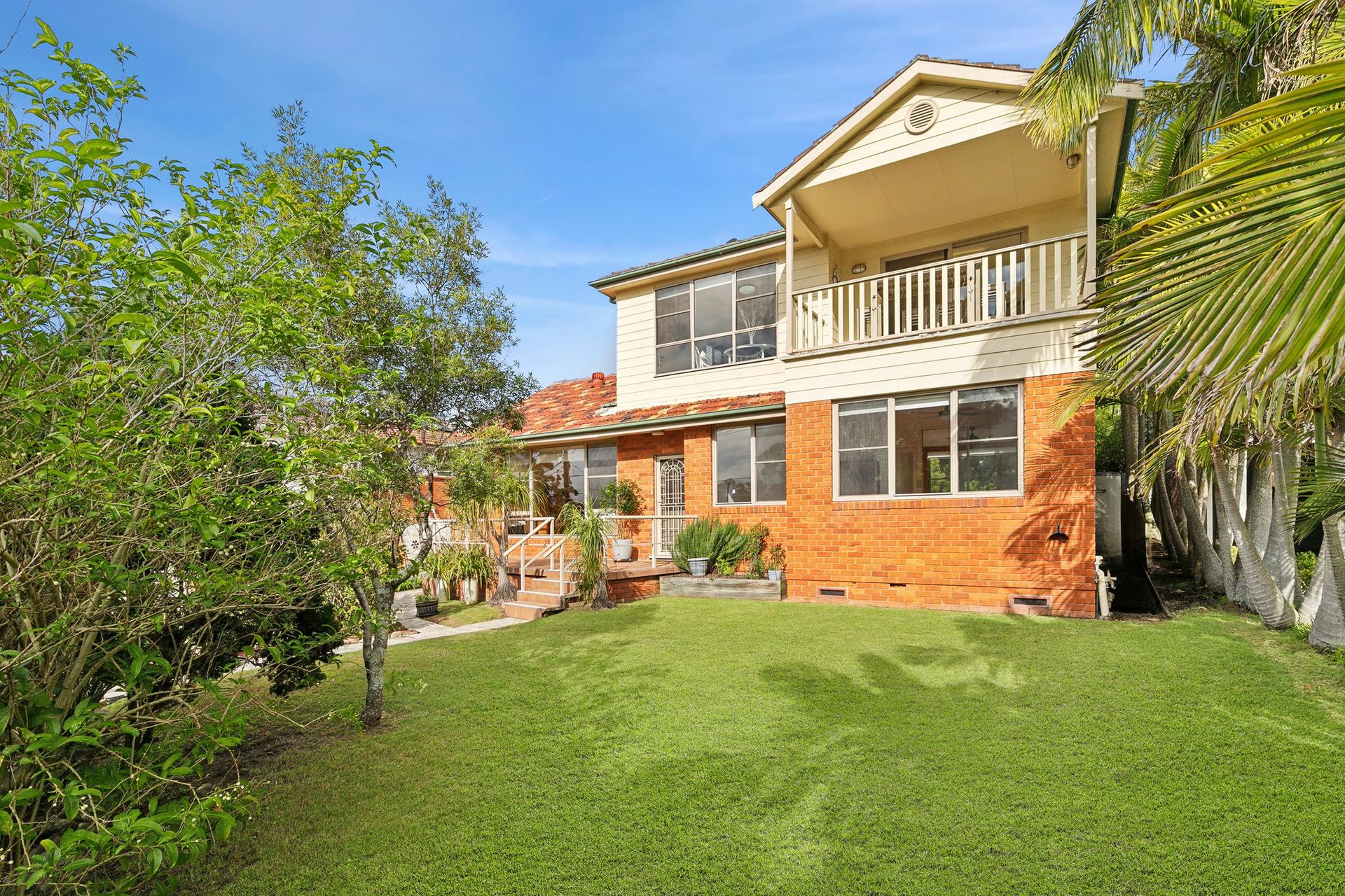 125 Campbell Parade, Manly Vale - Thumbnail 2
