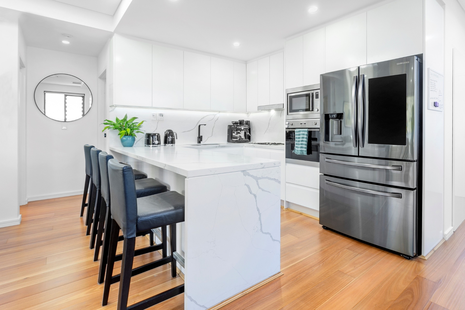4/72 Old Pittwater Road, Brookvale - Thumbnail 2