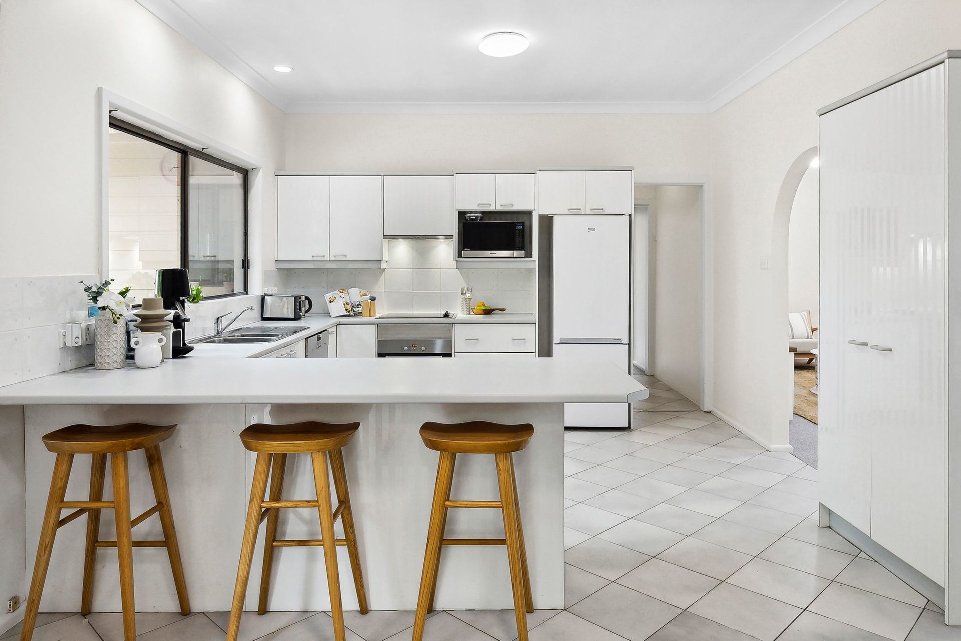 8 Inverness Avenue, Frenchs Forest - Thumbnail 4