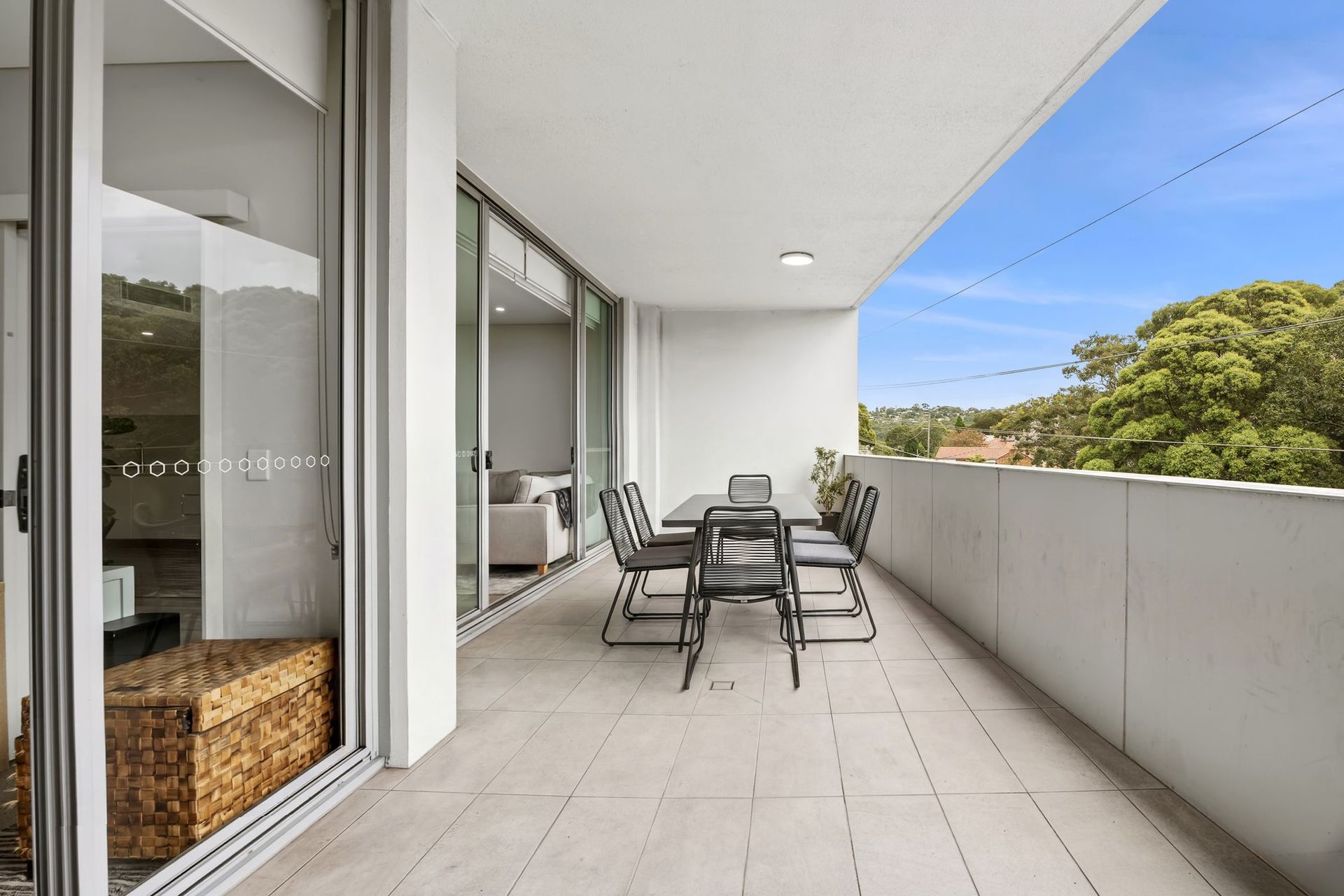 C303/23 Roger Street, Brookvale - Thumbnail 2