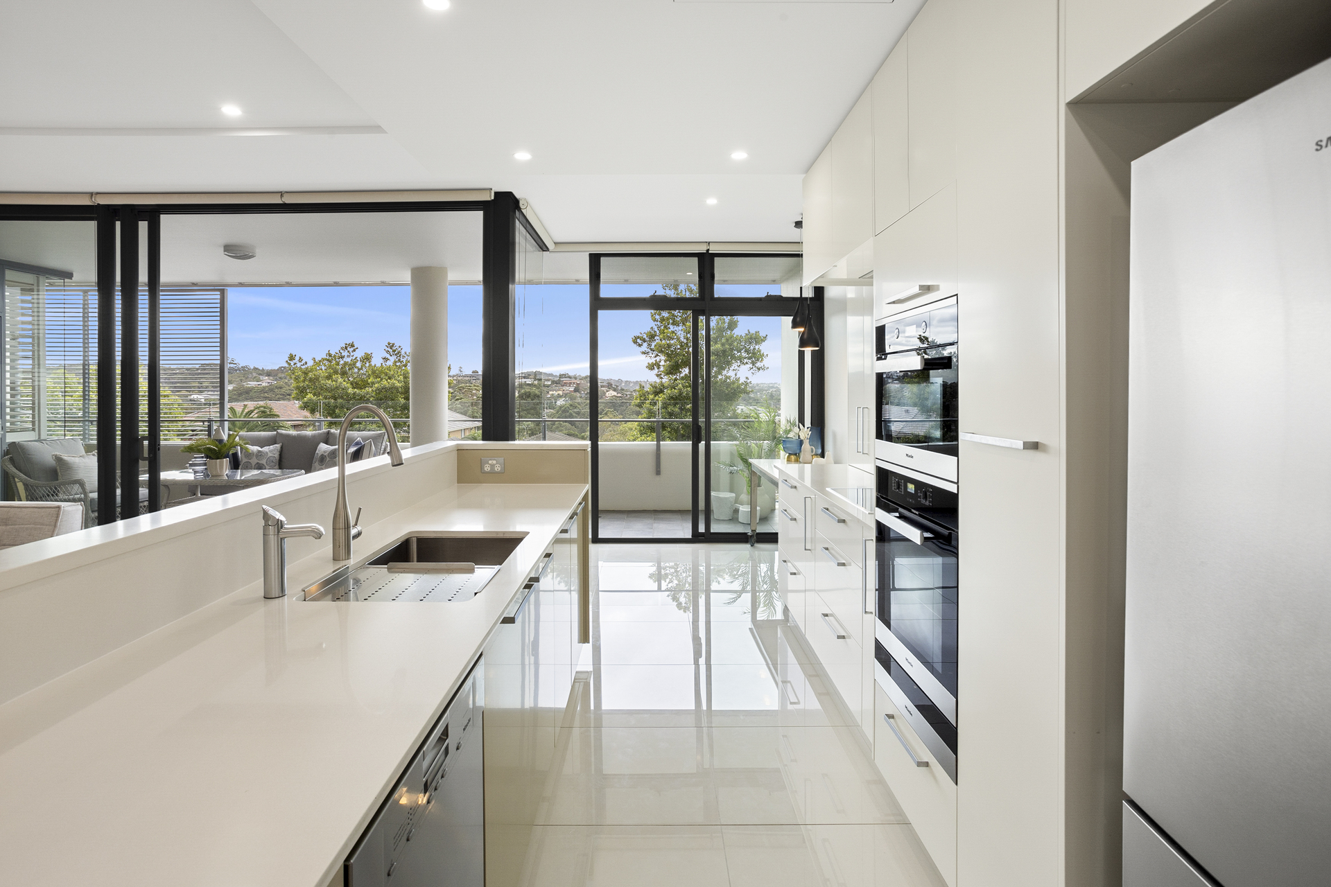 304/4 Sylvan Avenue, Balgowlah - Thumbnail 3