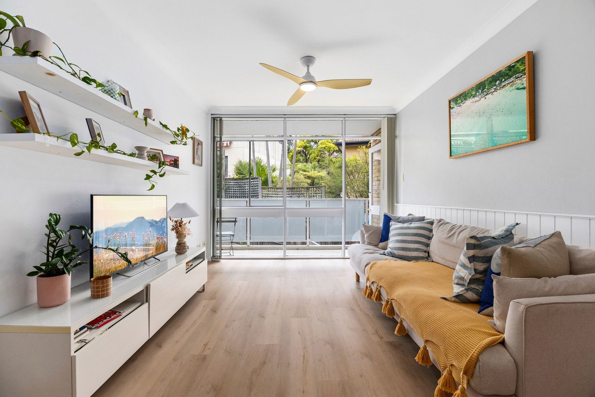 22/128 Lawrence Street, Freshwater - Thumbnail 2