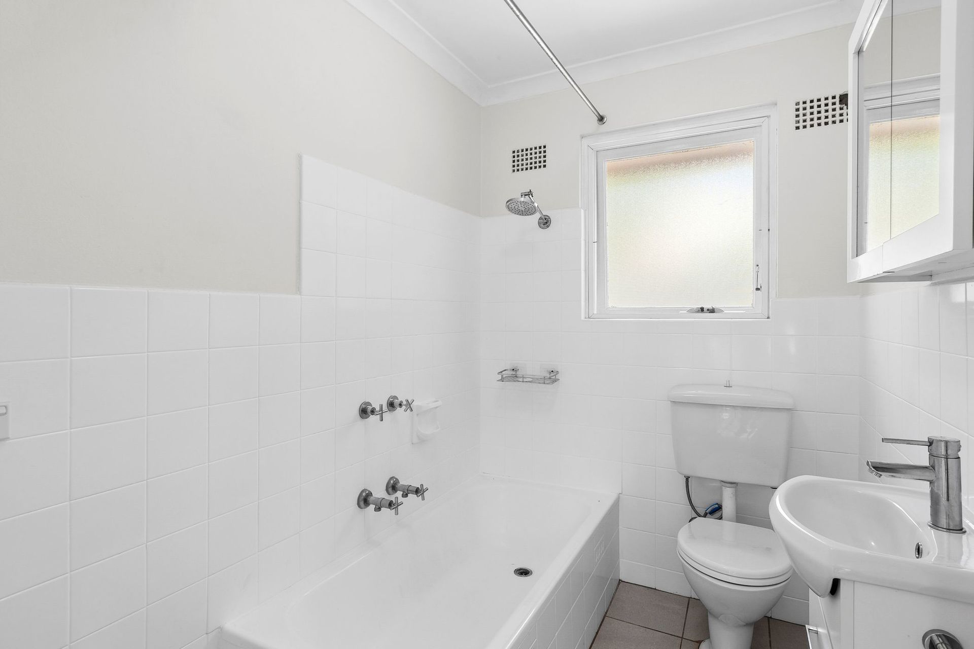 6/9 Ramsay Street, Collaroy - Thumbnail 4