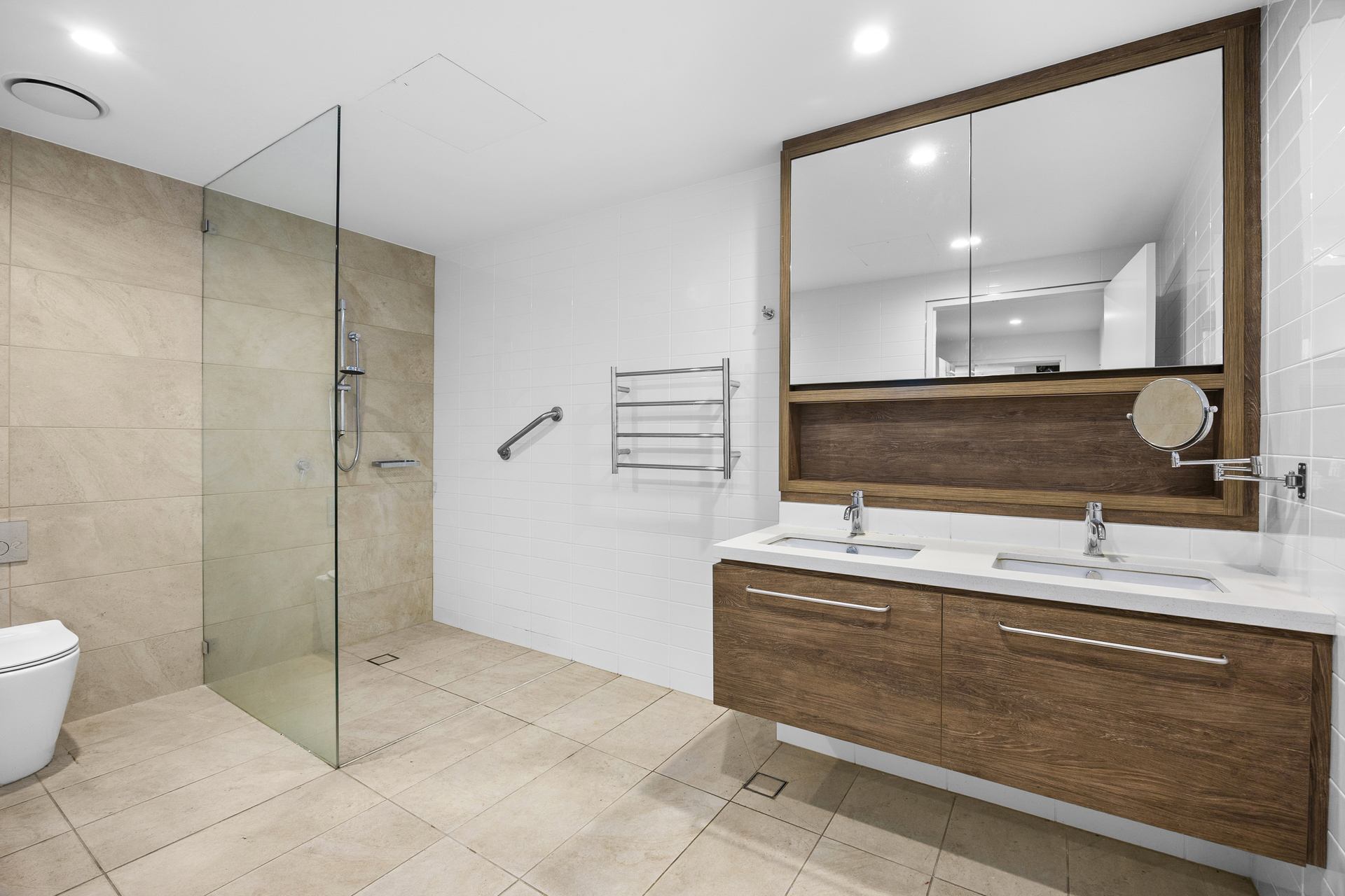 20/80 Evans Street, Freshwater - Thumbnail 8