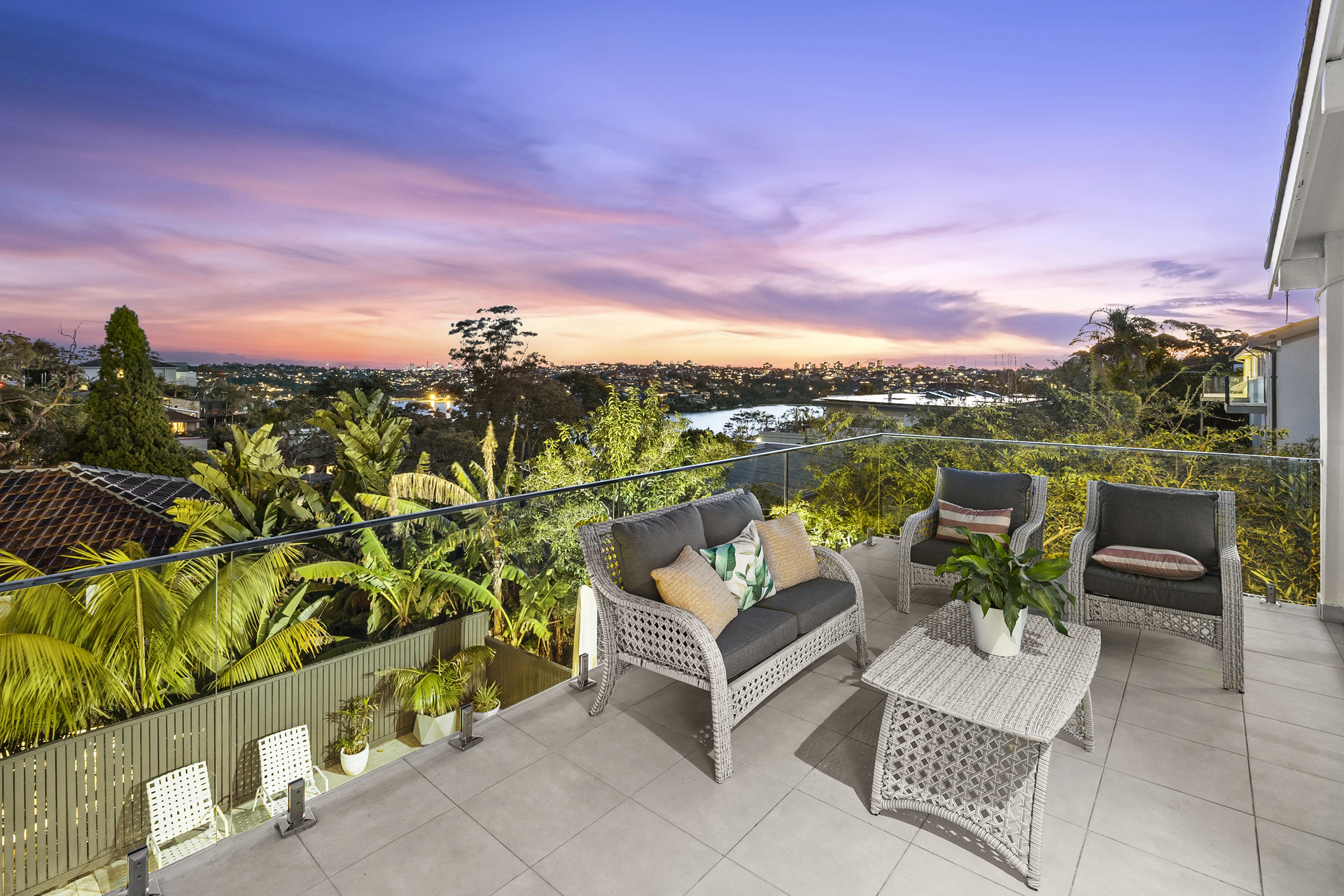 35 Barrabooka Street, Clontarf - Thumbnail 2