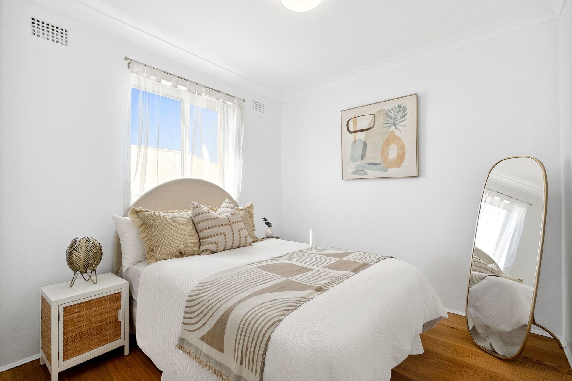 2/3 Evans Street, Freshwater - Thumbnail 6