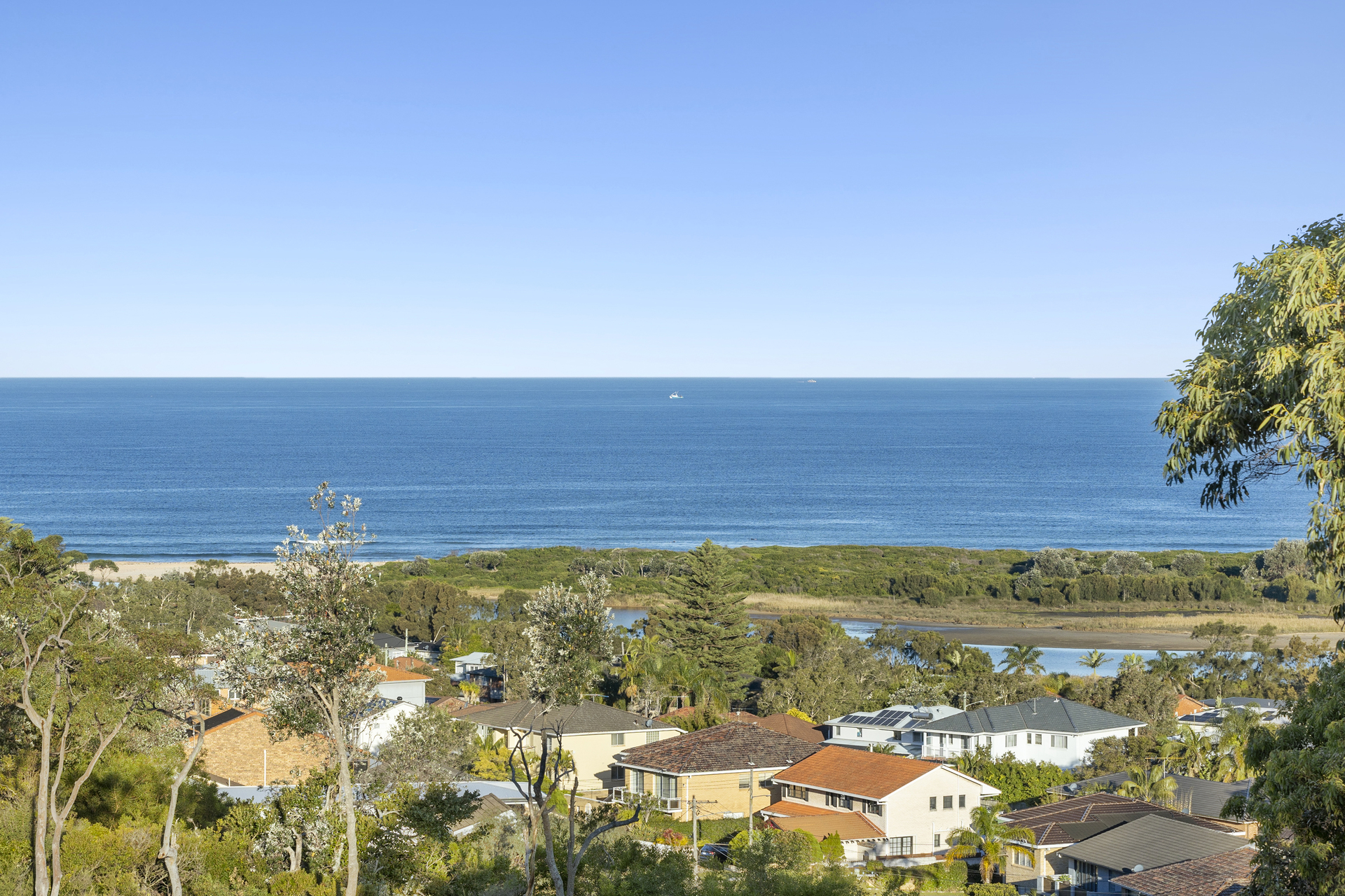 57 Lincoln Avenue, Collaroy - Thumbnail 2