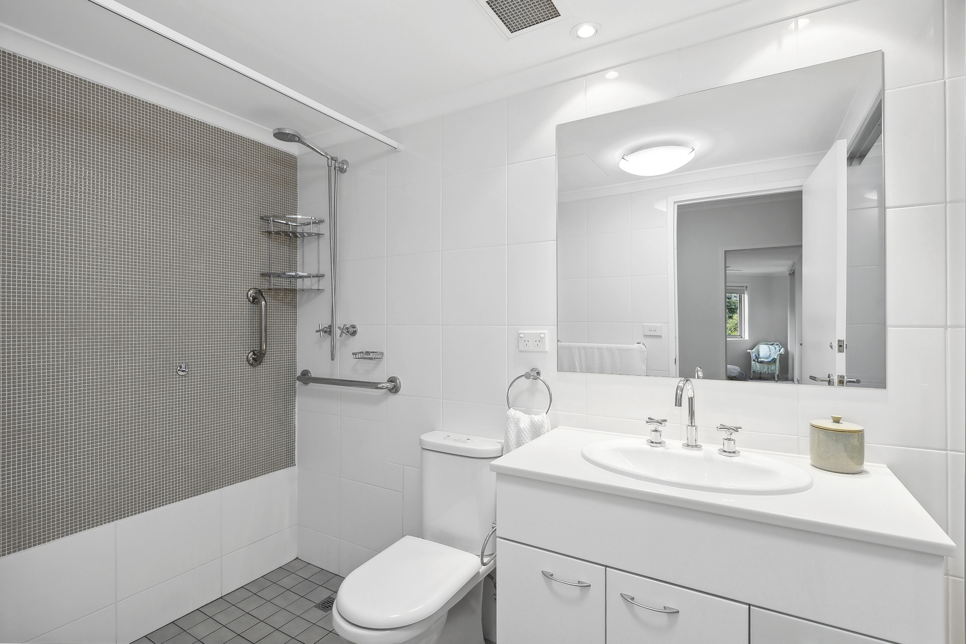 410/168 Queenscliff Road, Queenscliff - Thumbnail 6