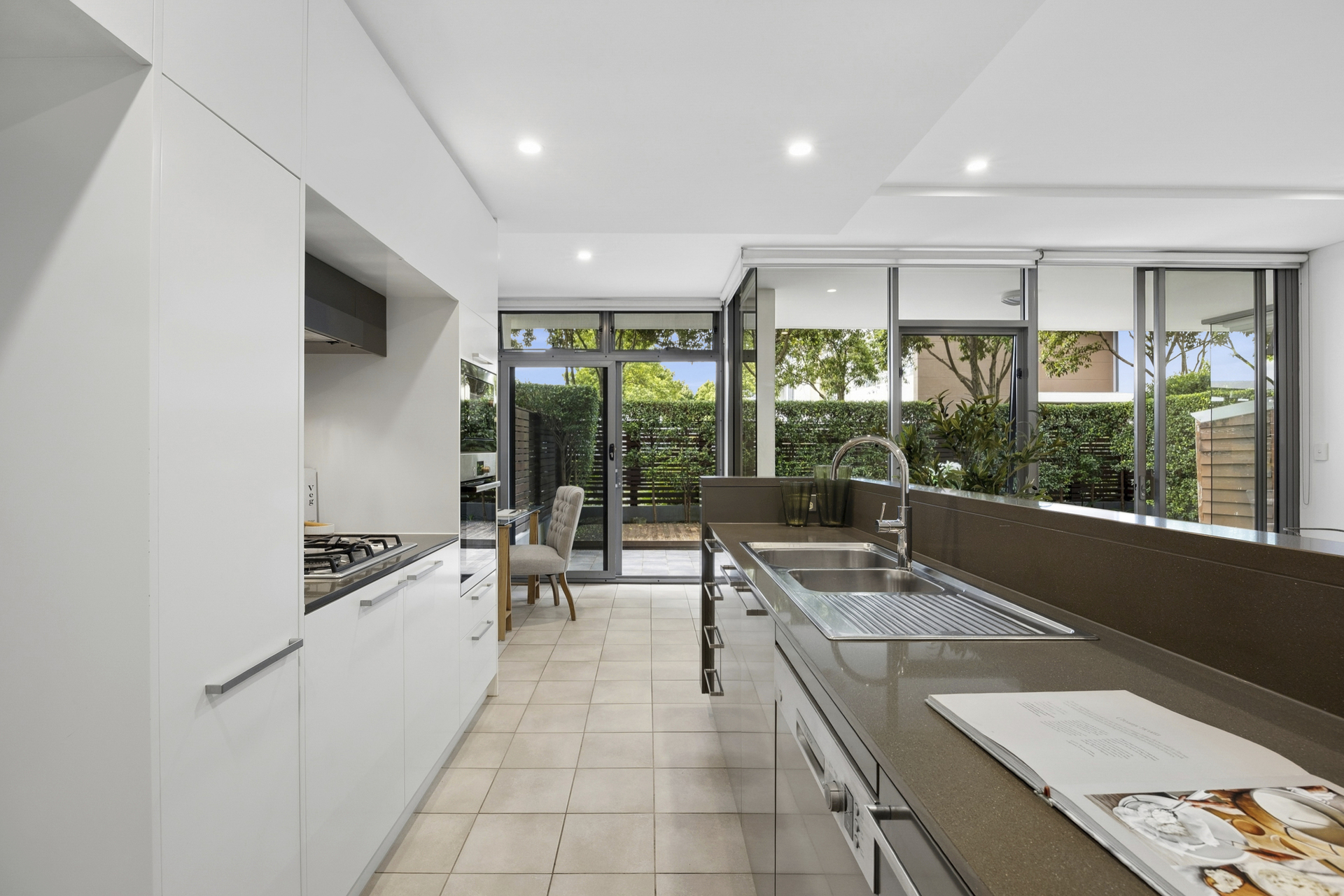 110/2 Sylvan Avenue, Balgowlah - Thumbnail 4