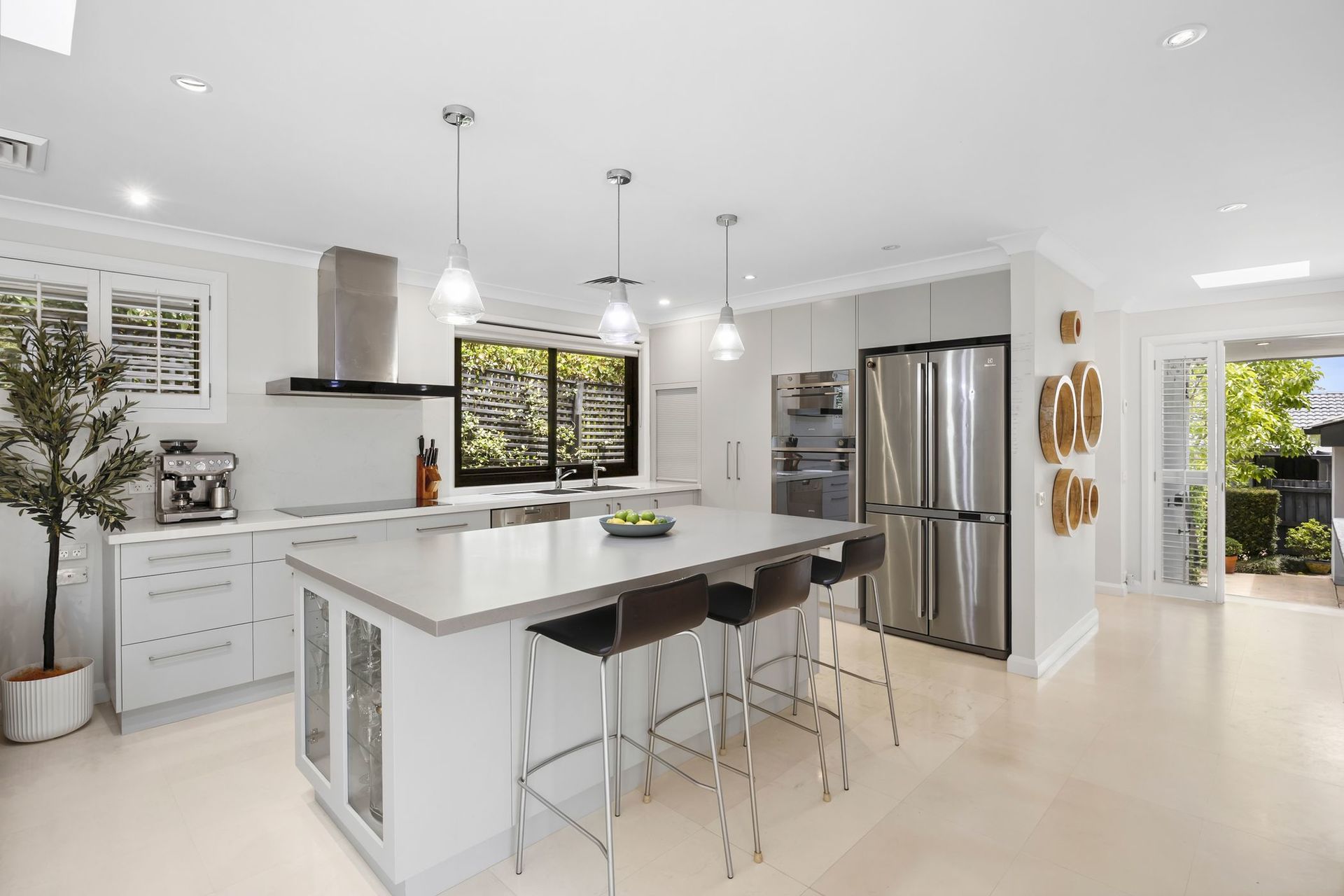 26A Grandview Grove, Seaforth - Thumbnail 2