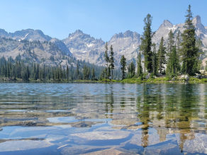 Hiking to Alice Lake - Idaho