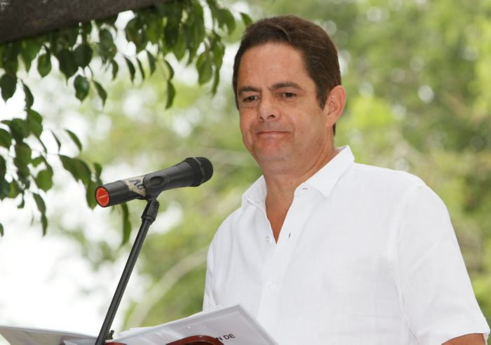 Germán Vargas Lleras se retira del Gobierno.