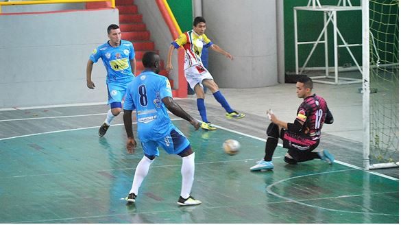 Alianza Platanera inició bien la noche y salió victorioso