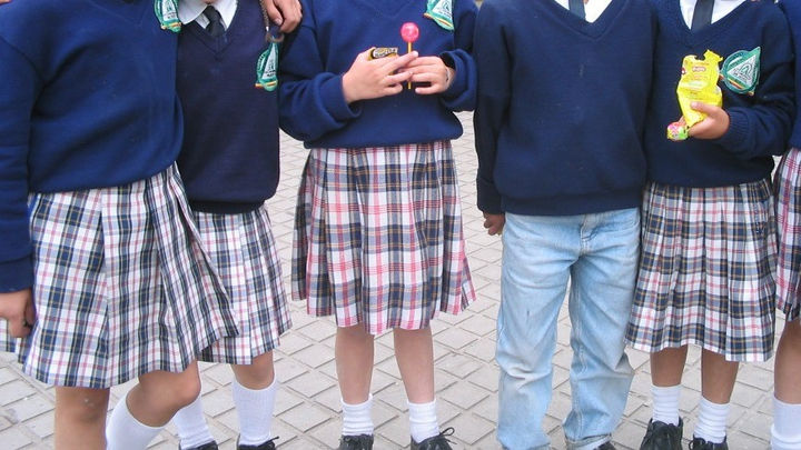 NIÑA DE 11 AÑOS FUE VIOLADA POR OTROS DOS MENORES EN COLEGIO DE BUENOS AIRES