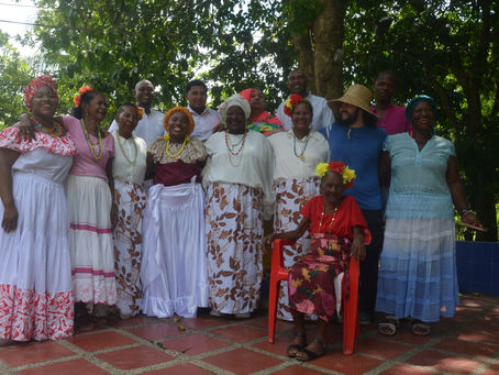 #anónimas&resilientes el proyecto de mujeres mayores que debutó con nominaciones al Grammy