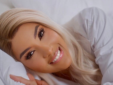 SARODJ llega más intima, sensual y poderosa que nunca con “Mi Cama Vacía”