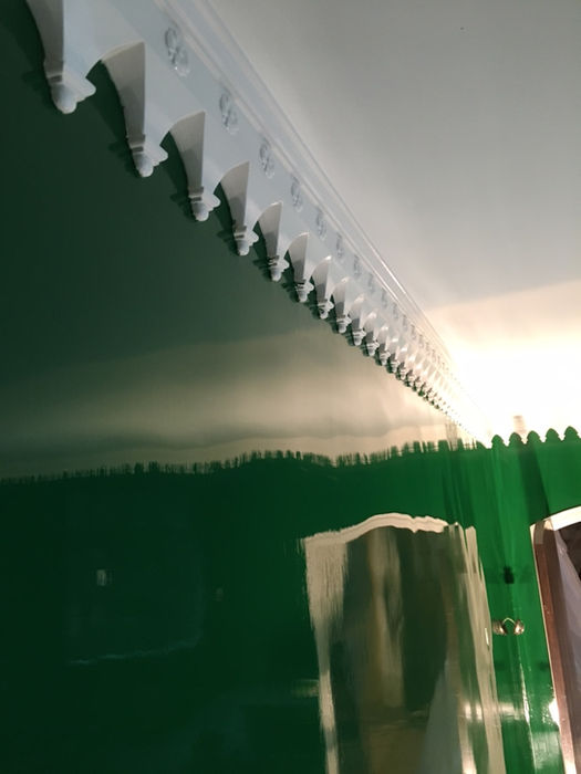 High Gloss Green Lacquered Walls