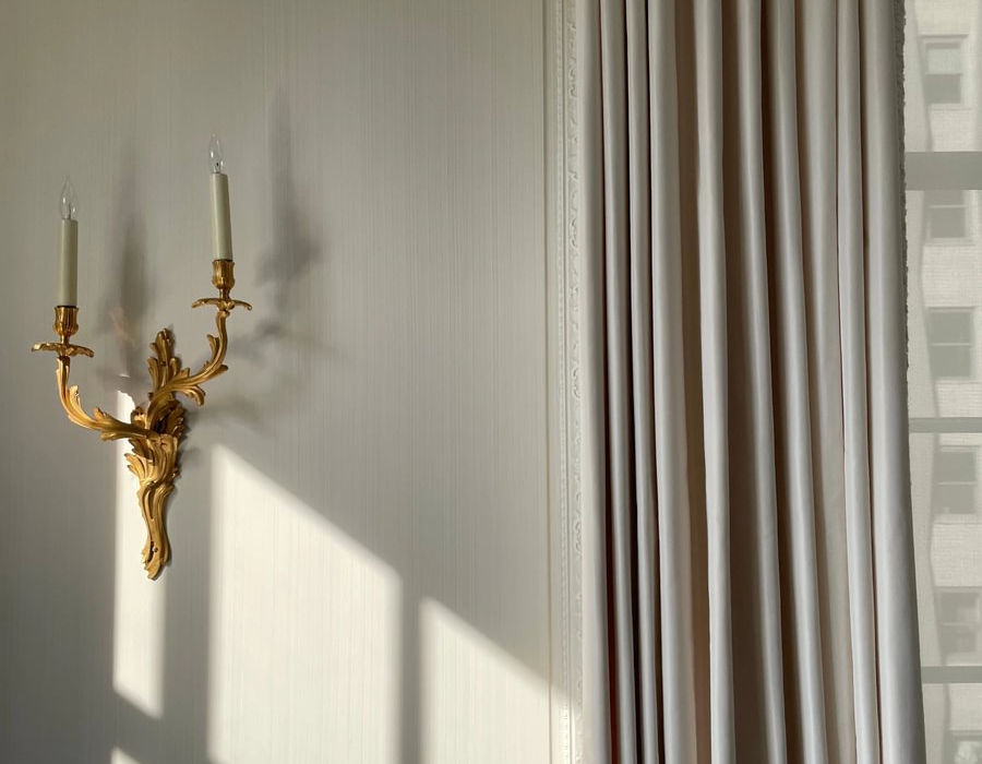 Hand-Painted Strié Walls
