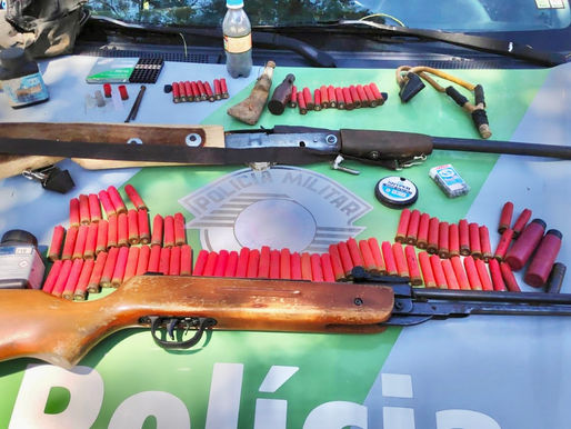 Polícia Ambiental apreende armas de fogo, munições e petrechos de caça na Armação