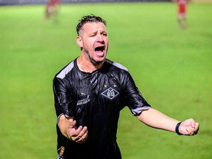 "É importante não sofrer gols" diz Lucas Isotton após primeira vitória na Série D sem ser vazado