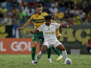 Cuiabá sofre quarta derrota e segue na lanterna do Brasileirão