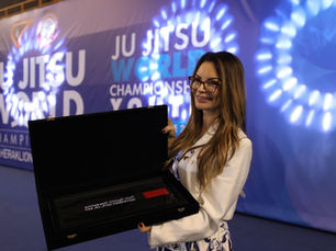 Primeira-dama será homenageada como “Amiga do Esporte” em premiação dos destaques do Estado