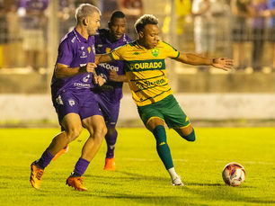 Cuiabá sai na frente, mas empata com o Primavera no Cerradão