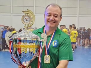 Técnico mato-grossense comanda a Seleção Brasileira de Handebol em competição internacional