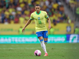 Lateral Vanderson, de Rondonópolis, é convocado por Ancelotti para a Seleção Brasileira